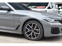 BMW 530e 2.0 G30 M Sport ปี 2022 ไมล์ 6x,xxx Km รูปที่ 4